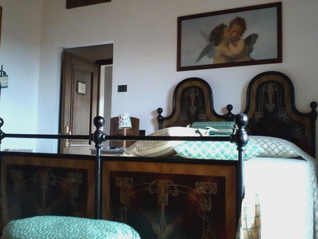 Cisterna Nel Borgo Castiglione dʼOrcia Quarto foto